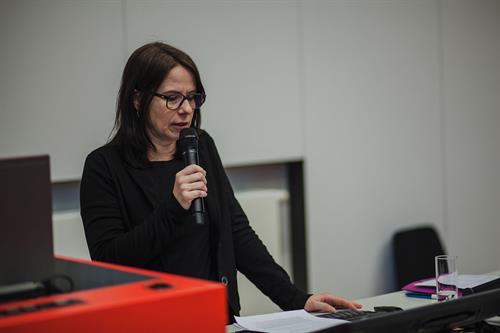 Prof. Susanne Spindler